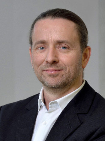 Dr. Dirk Aßmann, Deutsche Gesellschaft für Internationale
Zusammenarbeit (GIZ) GmbH